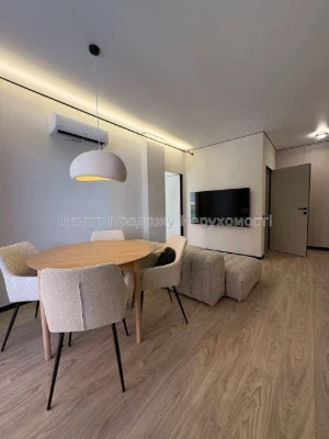 Продажа 1-комн. квартиры, 2/9, 46.7 м², ЖК "Республика", Киев – отличное