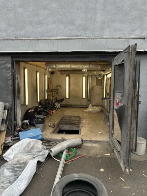 Garages 360 sq m, 3 floors for rent or sale