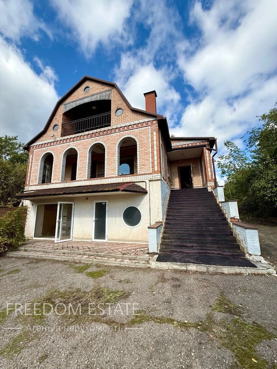 200,000 $‼️ Exclusive house by the lake, 240 m² in Babai village‼️ 25 acres