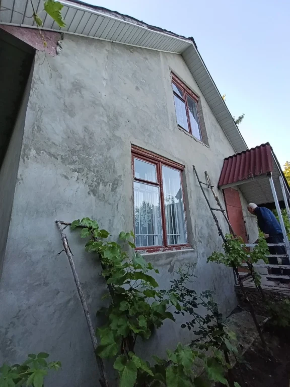 Urgent sale of a dacha with a house in the Klochucky area!