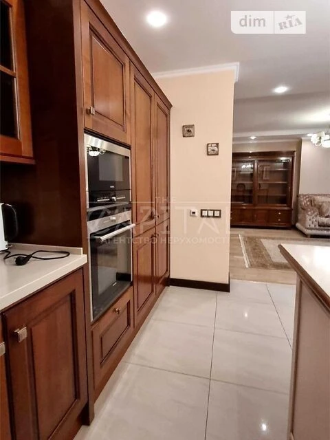 Sale of 3-room apartment 154 sq. m on Chavdar Elizavety St. • ID 3