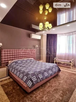 Sale of 3-room apartment 154 sq. m on Chavdar Elizavety St. • ID 3