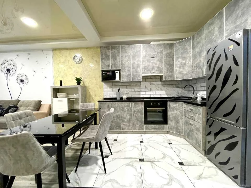 Apartment. Mykhaila Maksimovych Street, Kyiv