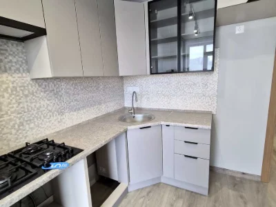 Apartment. Львів, Залізнична вул.