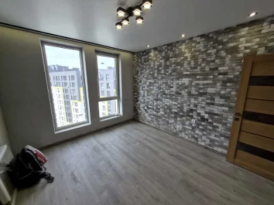 Apartment. Львів, Залізнична вул.