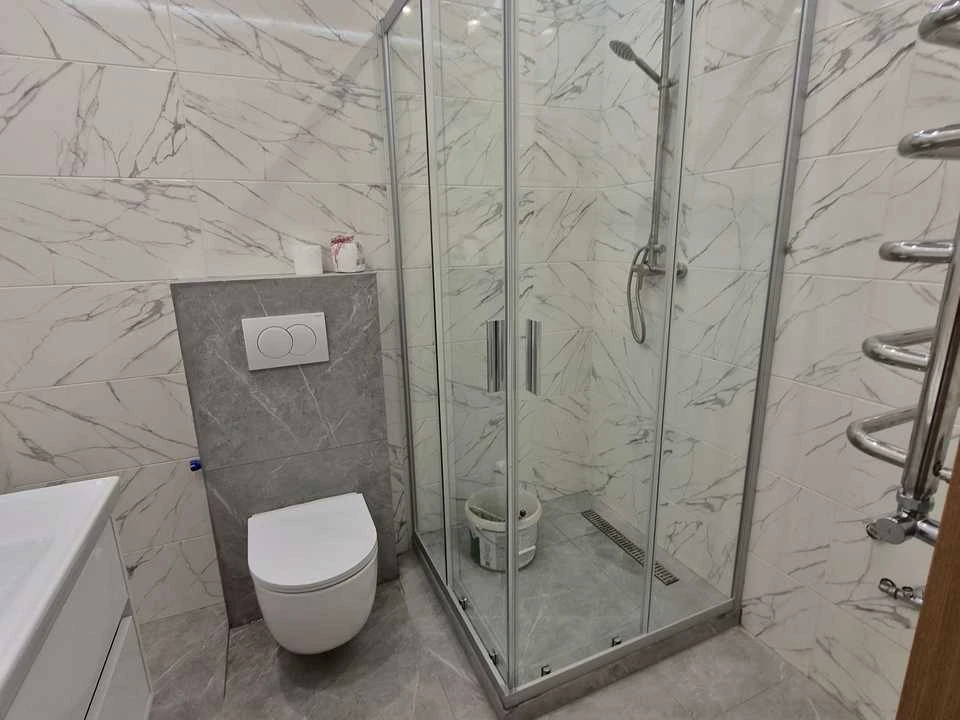 Apartment. Львів, Залізнична вул.