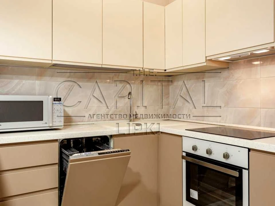 Apartment. Kyiv, Andriy Verkholyda Street.