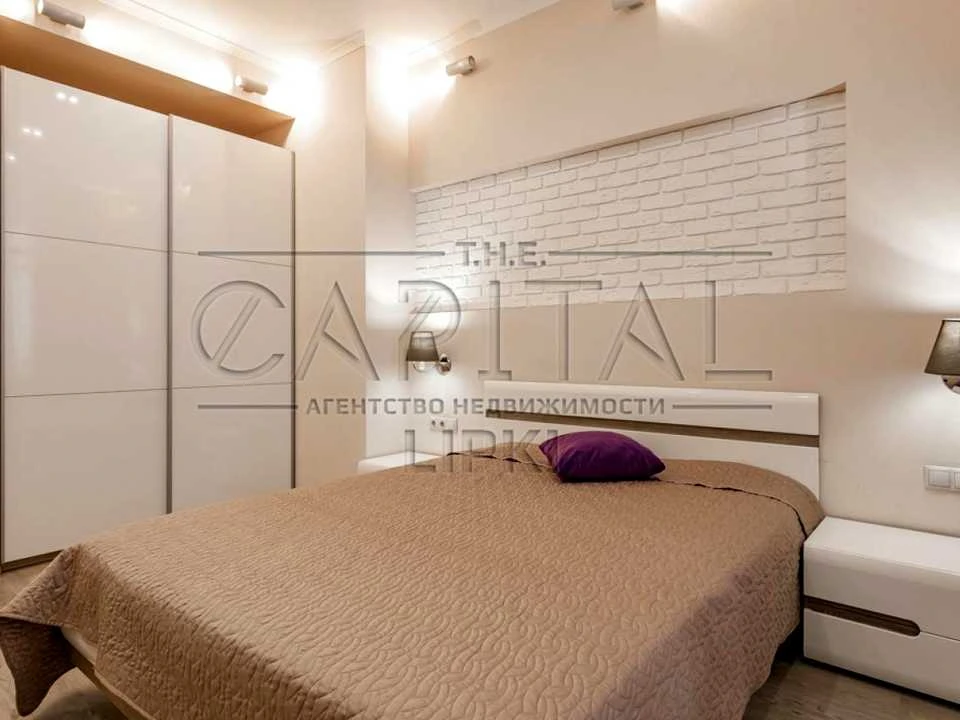 Apartment. Kyiv, Andriy Verkholyda Street.