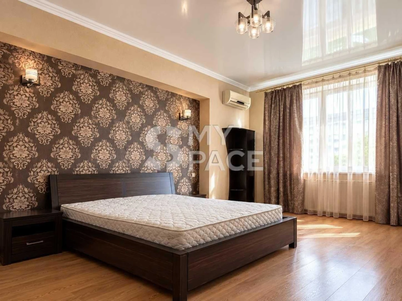 продажа 3-комнатной квартиры на улице Левка Лукьяненко, 21 этаж, рядом с ЖК Sma