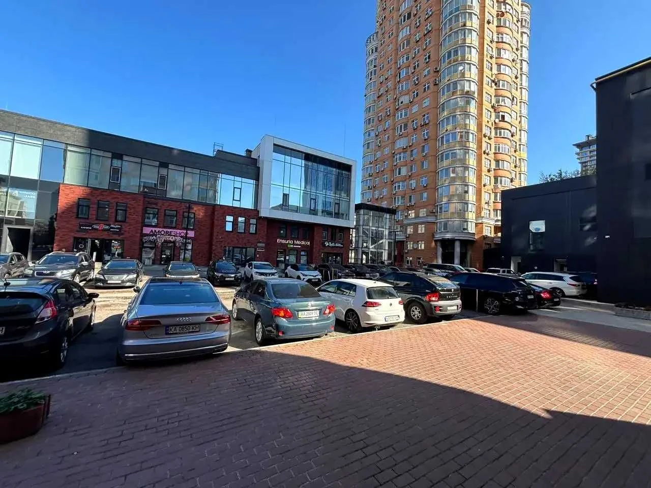 продажа 3-комнатной квартиры на улице Левка Лукьяненко, 21 этаж, рядом с ЖК Sma