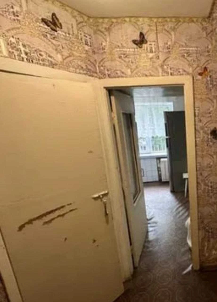 Продається 1-кімнатна квартира на Нивках