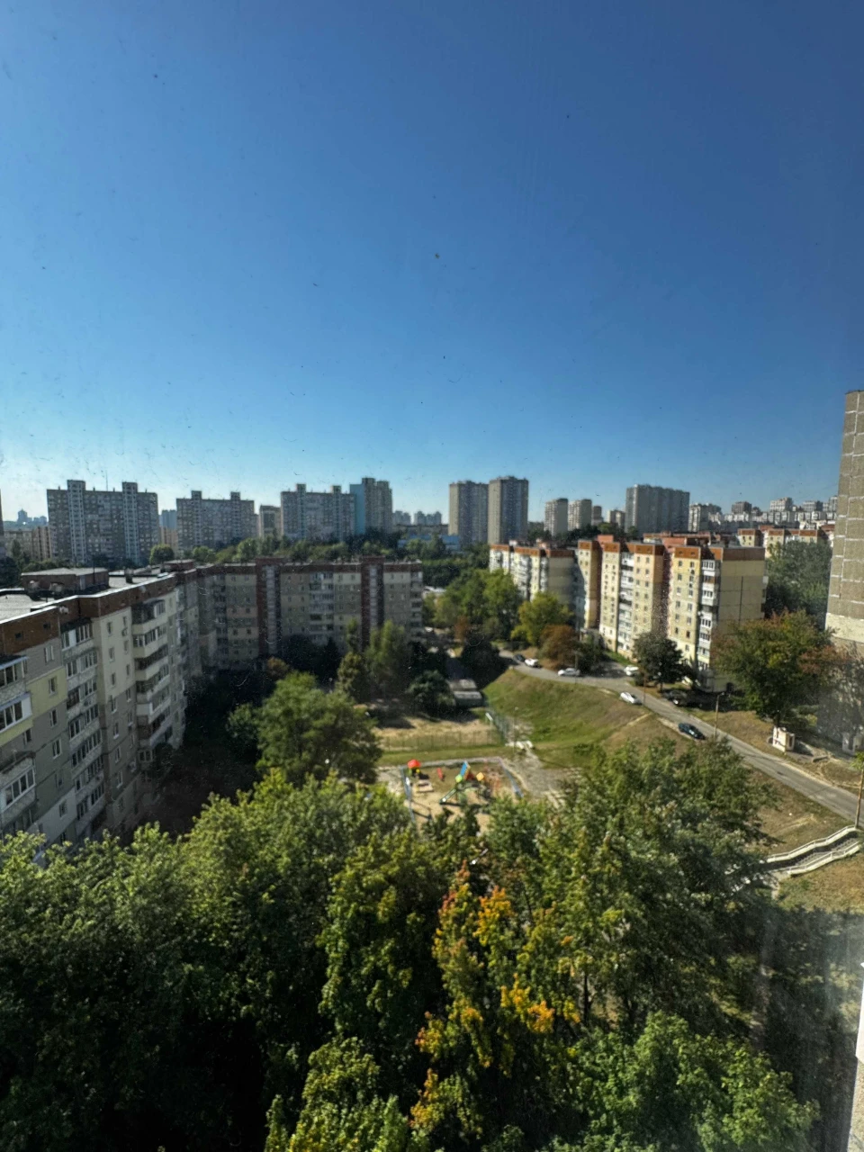Sale of a two-bedroom apartment. European Union Avenue
