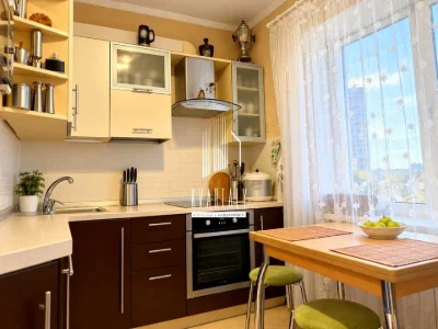 Квартира. Киев, проспект Владимира Иасюка
