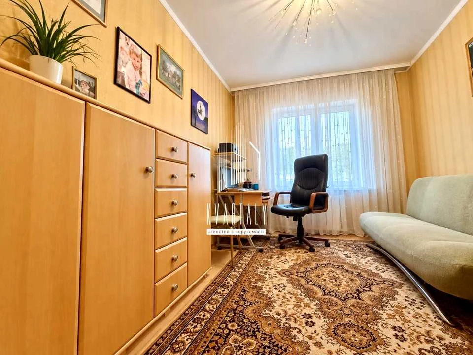 Квартира. Киев, проспект Владимира Иасюка