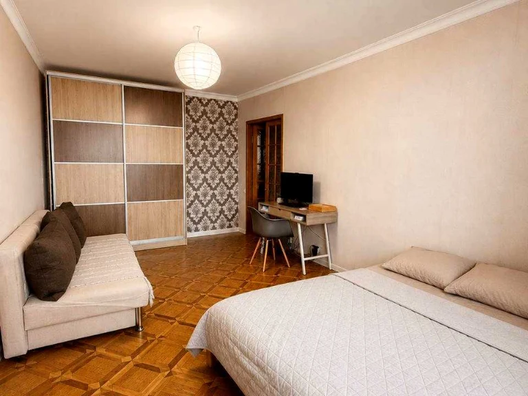 Apartment. Pisarevsky Street, Dnipro.