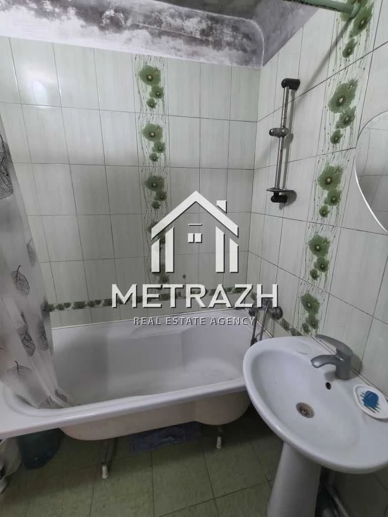 For Sale: 1-Bedroom Apartment in a Quiet Area, District Kommunalnyi