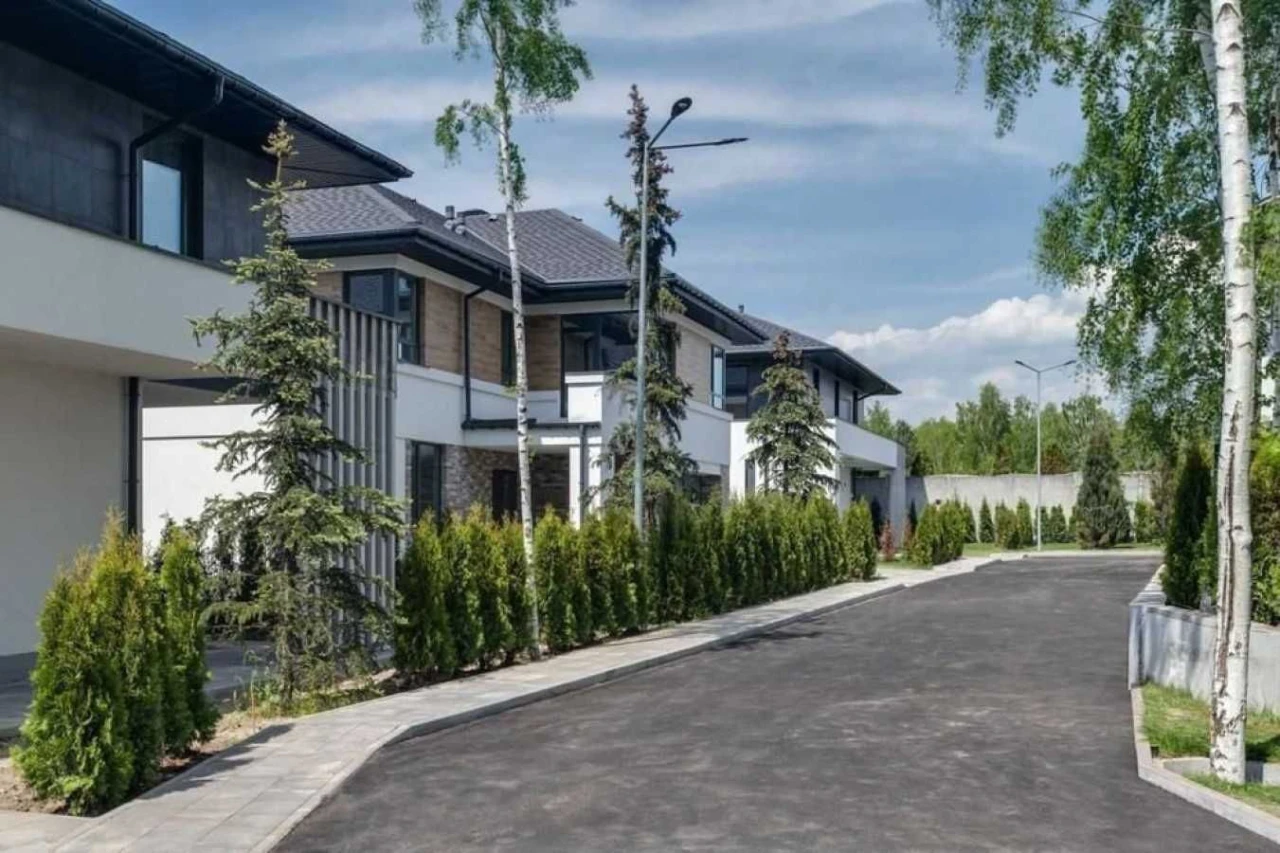 Без преимуществ: Видовой дом 320 м с видом на Днепр, Marinero Residence