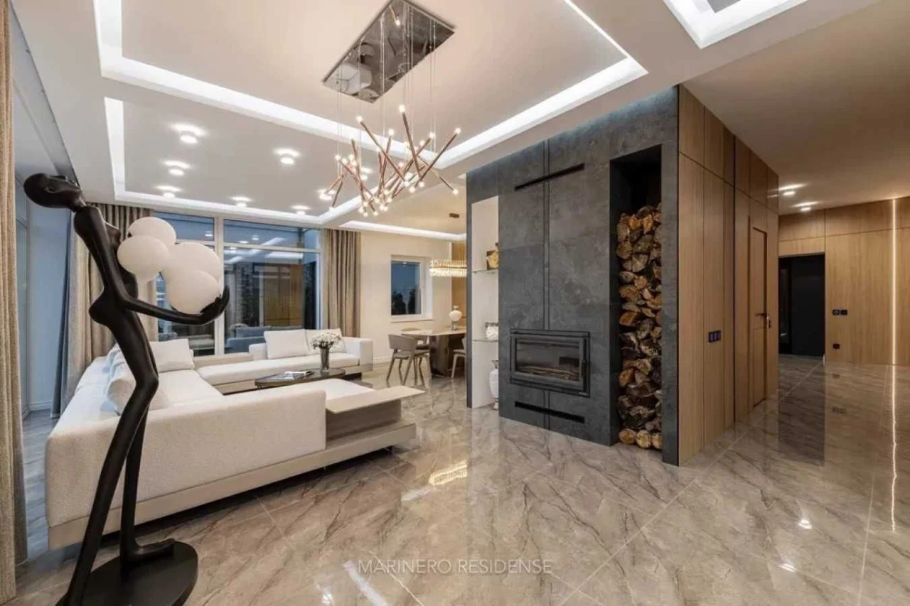 First Line in Dnipro! Private Beach! 320 sq m Premium Residence