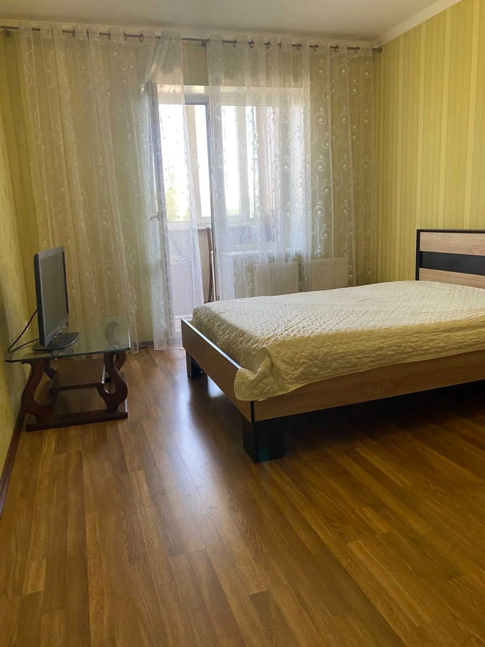 kor Продам 3 комн квартиру на Пишоновской! Приморский район!