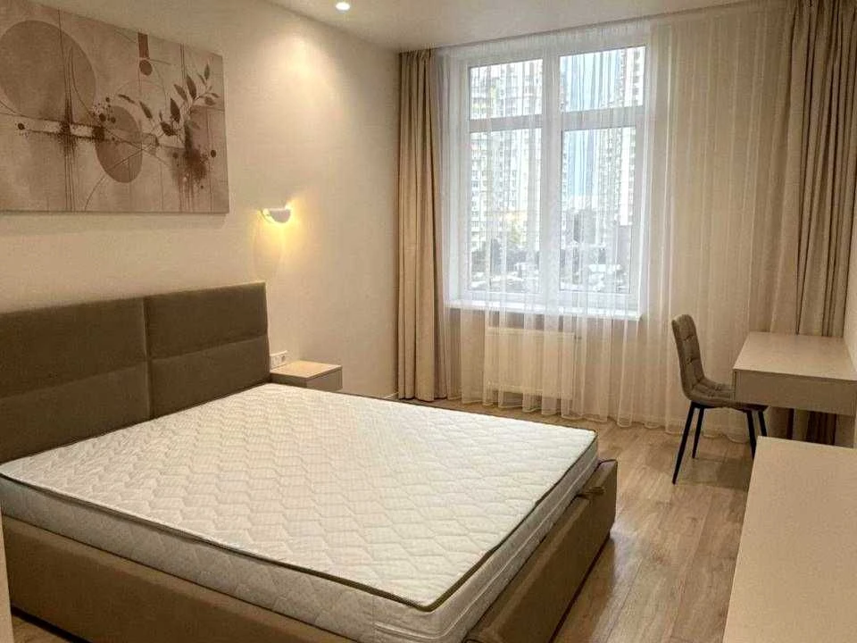 Apartment. Krasnova Street, Odessa