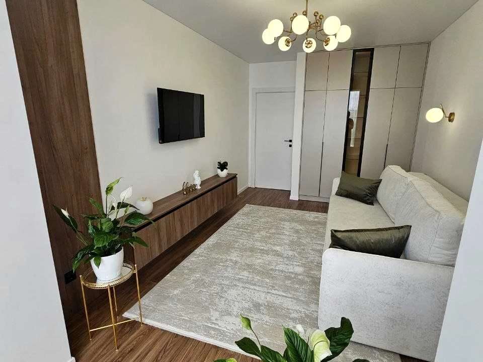 Apartment. Ivano-Frankivsk, Knıgynyn Street