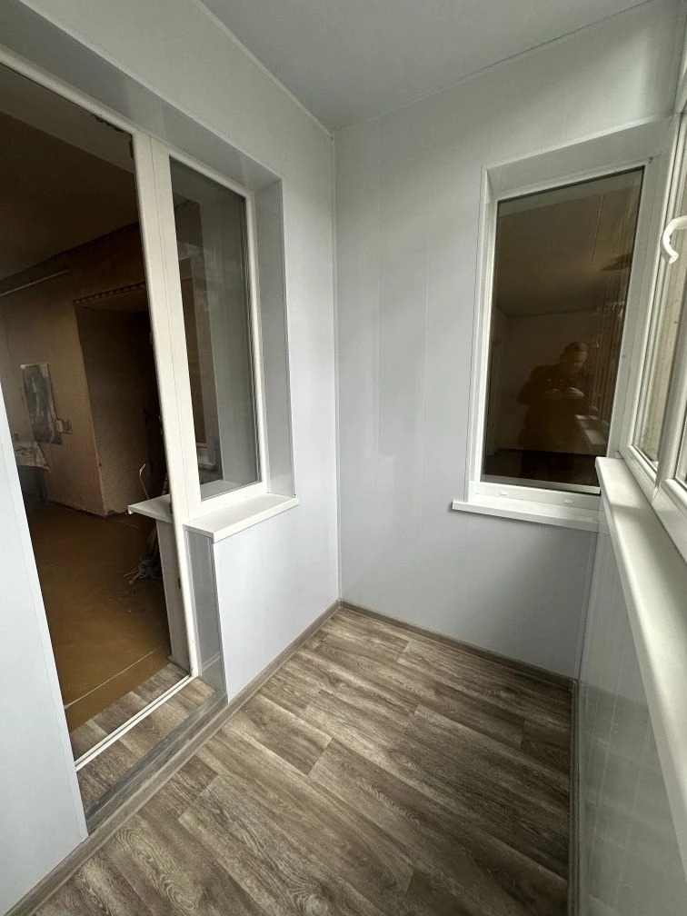 Продам 2-кімнатну квартиру в центрі міста