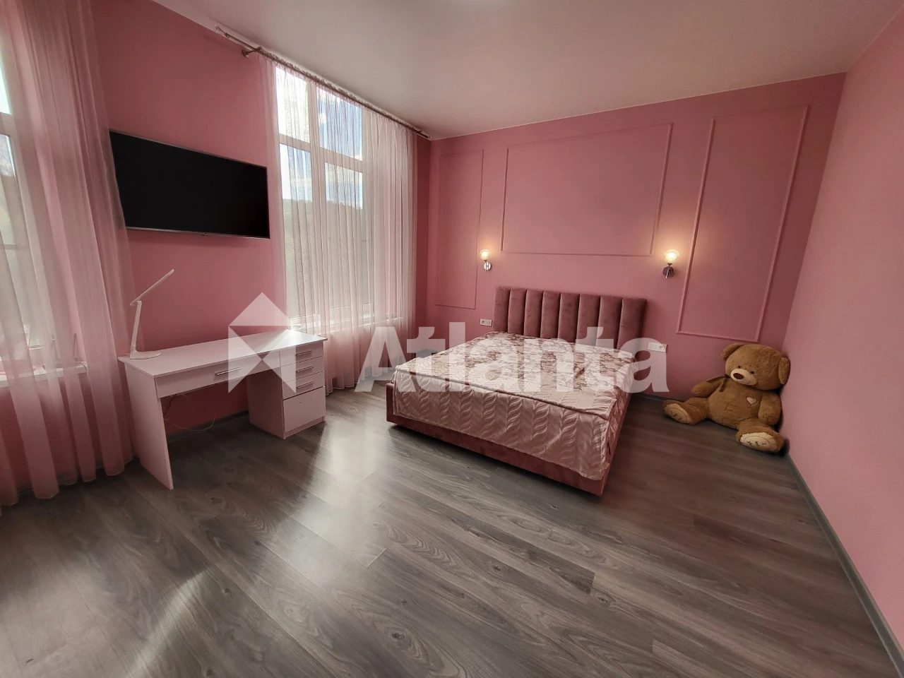 House from 2021 with modern renovation on Rosh.