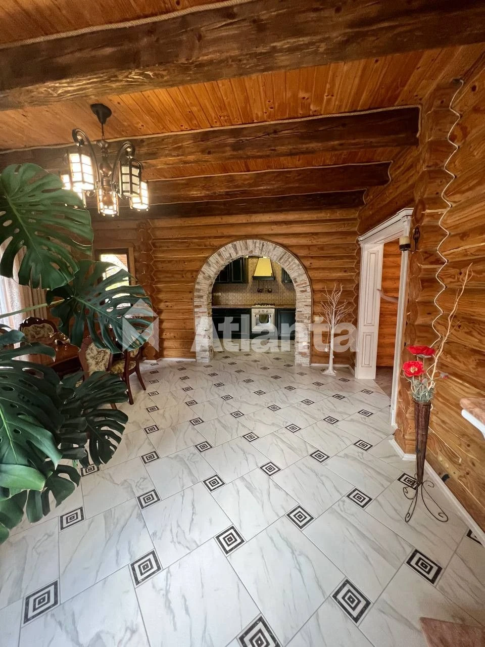 Cozy house in the Kemping area for sale.