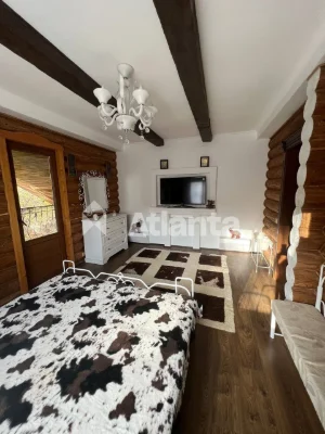 Cozy house in the Kemping area for sale.