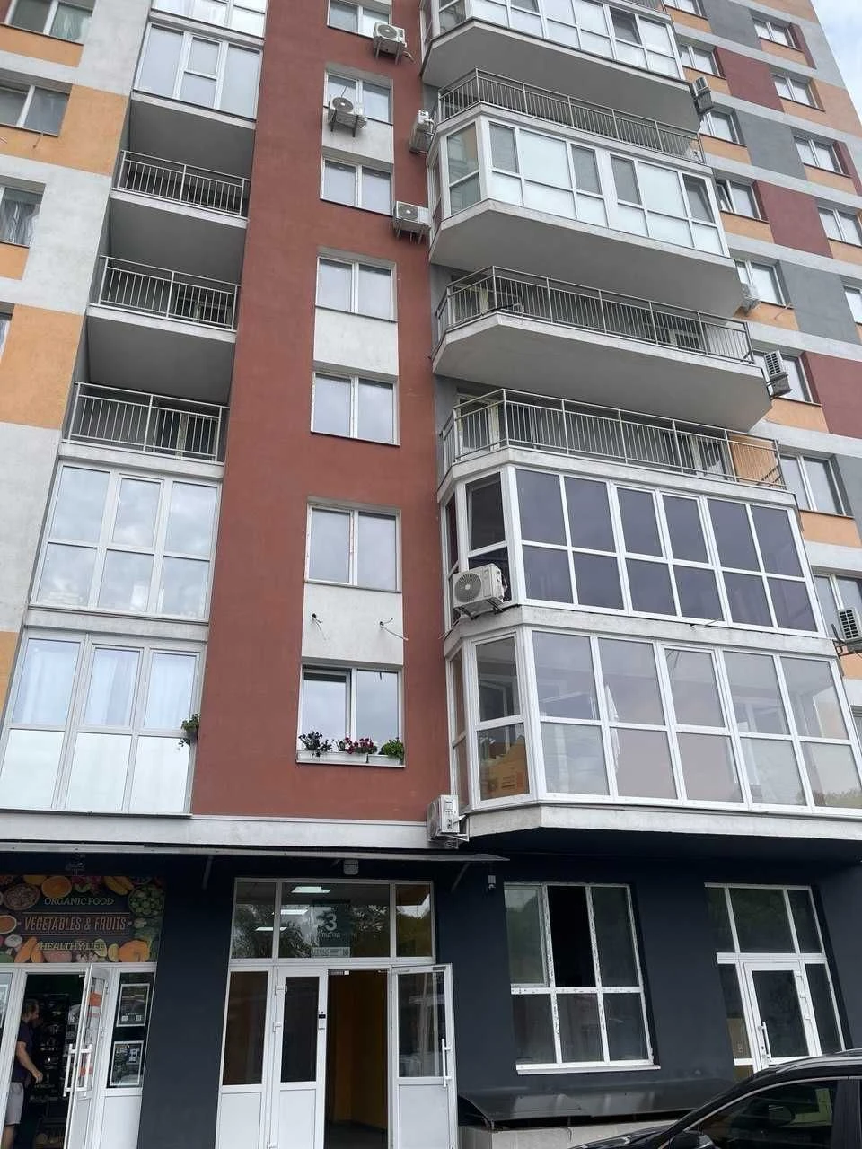 Holosiiv, Demianska - 5 min by car. Selling a 1-bedroom apartment