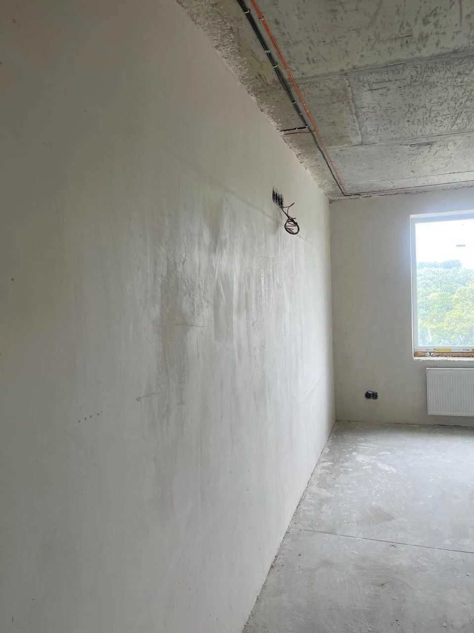 Holosiiv, Demianska - 5 min by car. Selling a 1-bedroom apartment