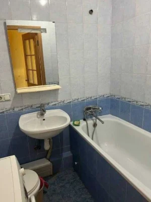 For Sale: 2-bedroom apartment near Studencheskaya Metro Station