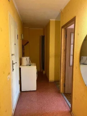 For Sale: 2-bedroom apartment near Studencheskaya Metro Station