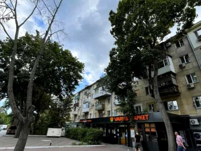 Квартира. Одесса, Французский бульвар.