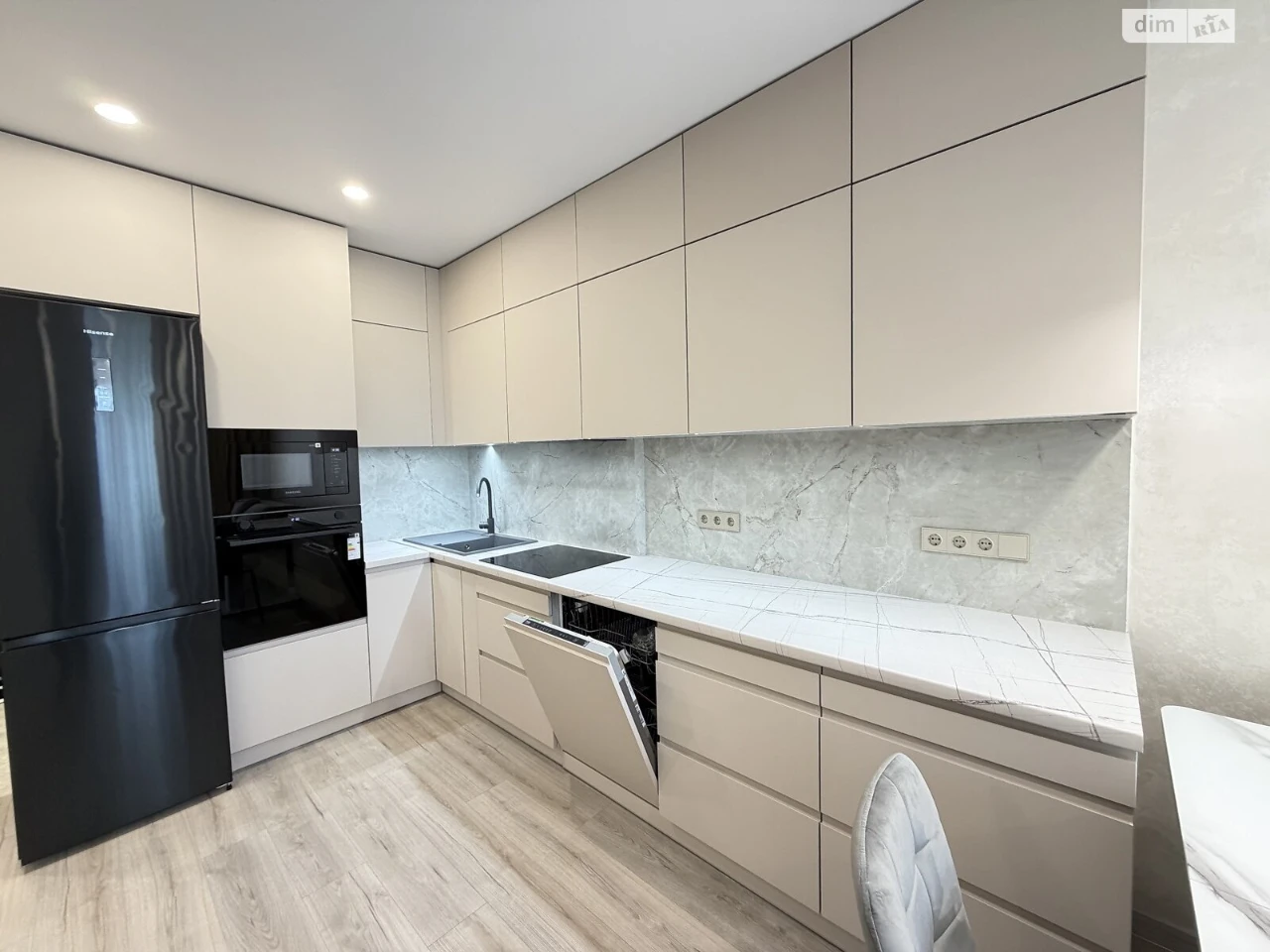 Sale of Apartment in Kumбари