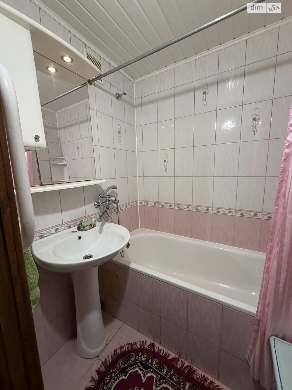 Long-Term Rental Apartment in Bozhenka