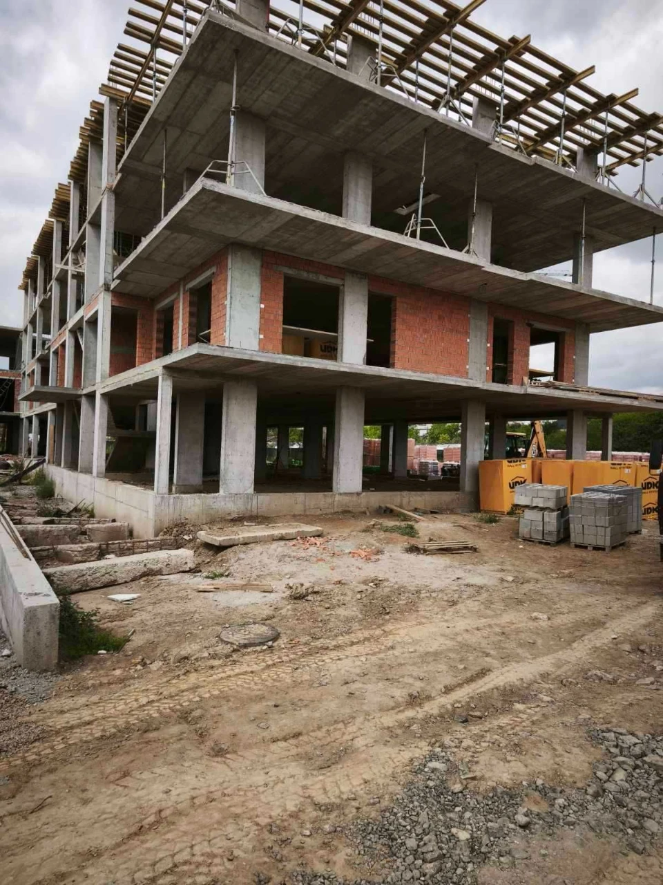 One-Bedroom Apartment for Sale - Representative of the Developer