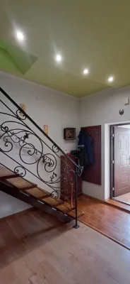 3 к.кв., 100 м.кв р-н Білочки