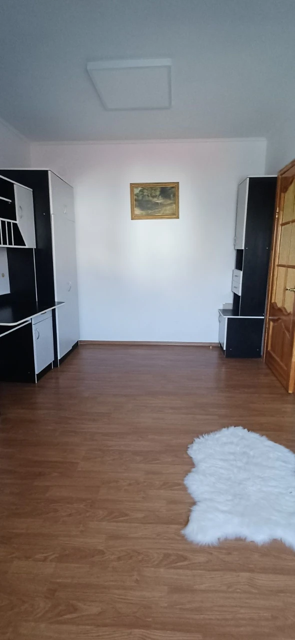 3 к.кв., 100 м.кв р-н Білочки