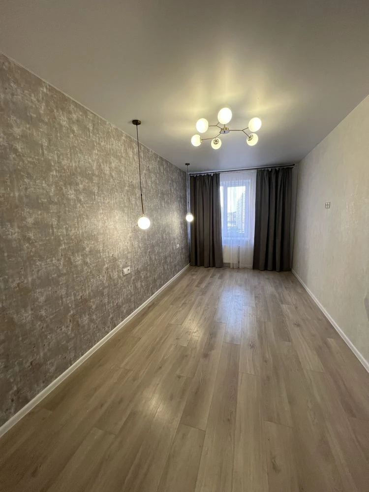 1-bedroom apartment for sale on Ozerne
