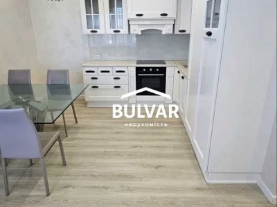 Apartment. Kharkiv, Rymarska St.
