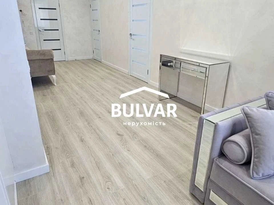 Apartment. Kharkiv, Rymarska St.