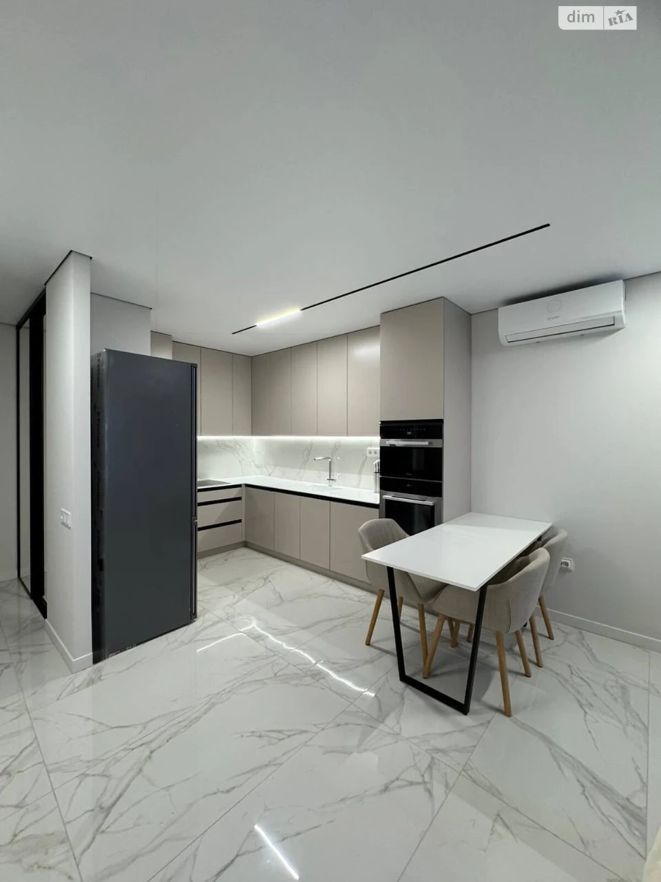 Long-Term Rental Apartment in Kulparkiv