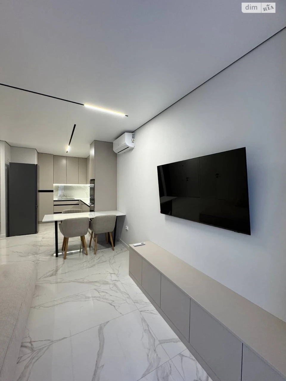 Long-Term Rental Apartment in Kulparkiv