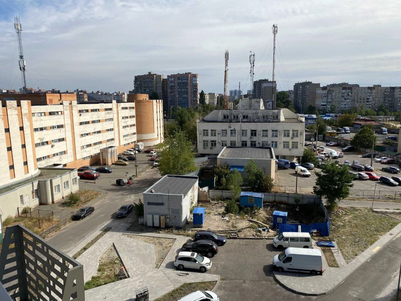 Продажа 1-комнатной квартиры в ЖК "Райдужний", 31 кв.м.