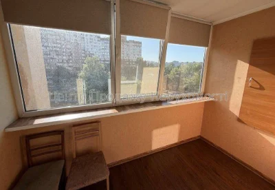 Продажа 3-комнатной квартиры, 4/16 этаж, 79 м², Киев — отличное расположение