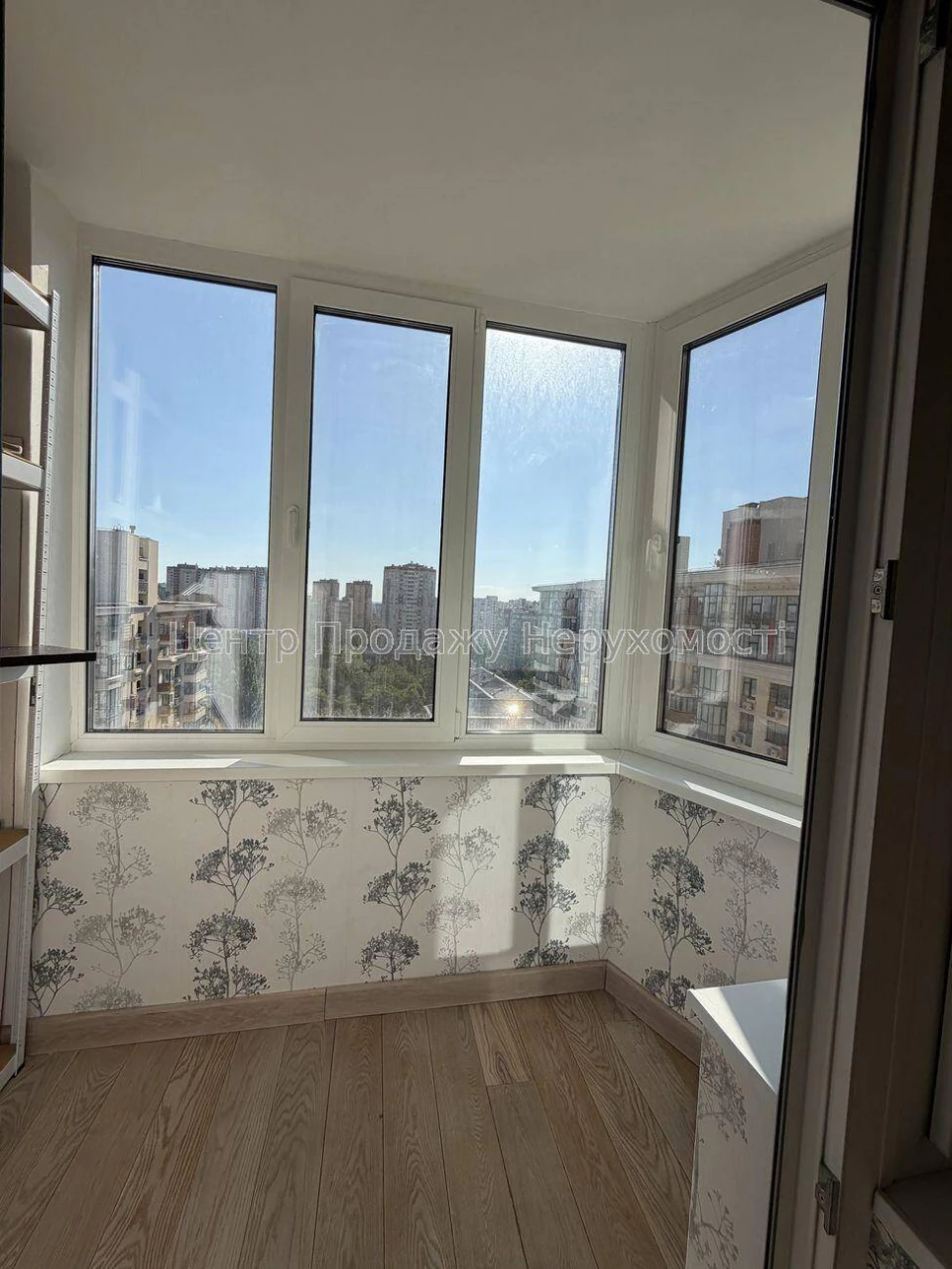 Продажа 3-комнатной квартиры, 90 м², 15/19 этаж, ЖК "Сонячная Брама"