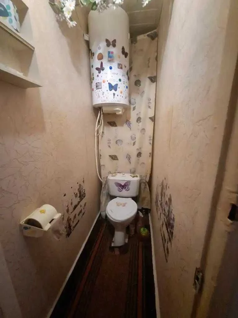 For Sale: 3-room apartment in Solnechny residential complex; Murmanskaya Street 1