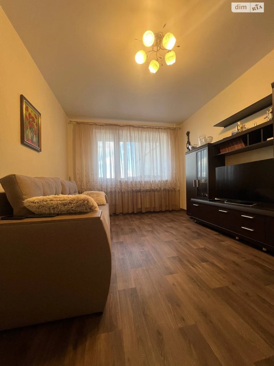 Apartment for Sale in Micro-district 522
