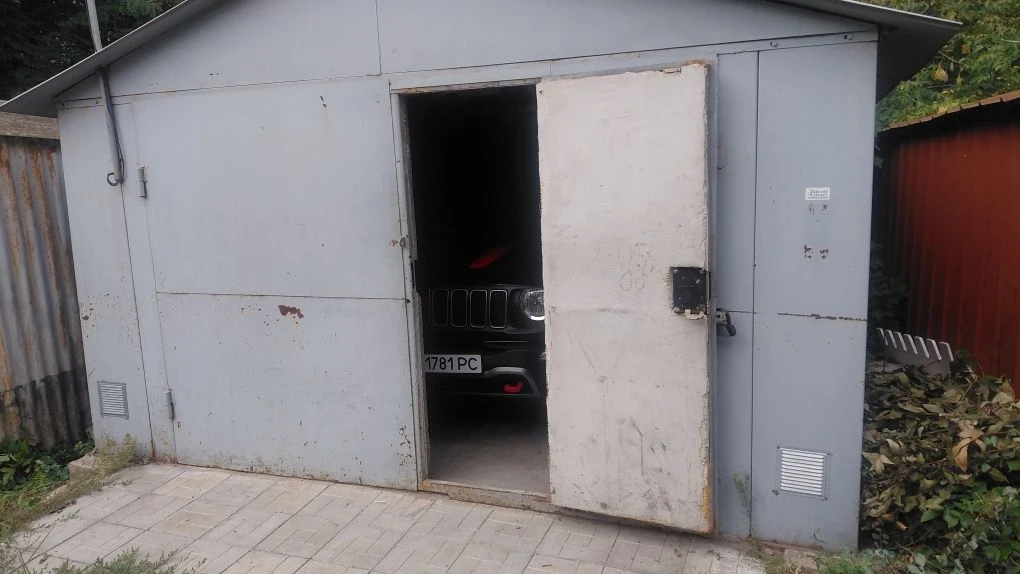 Продам гараж в 7 минутах от метро 23 Августа